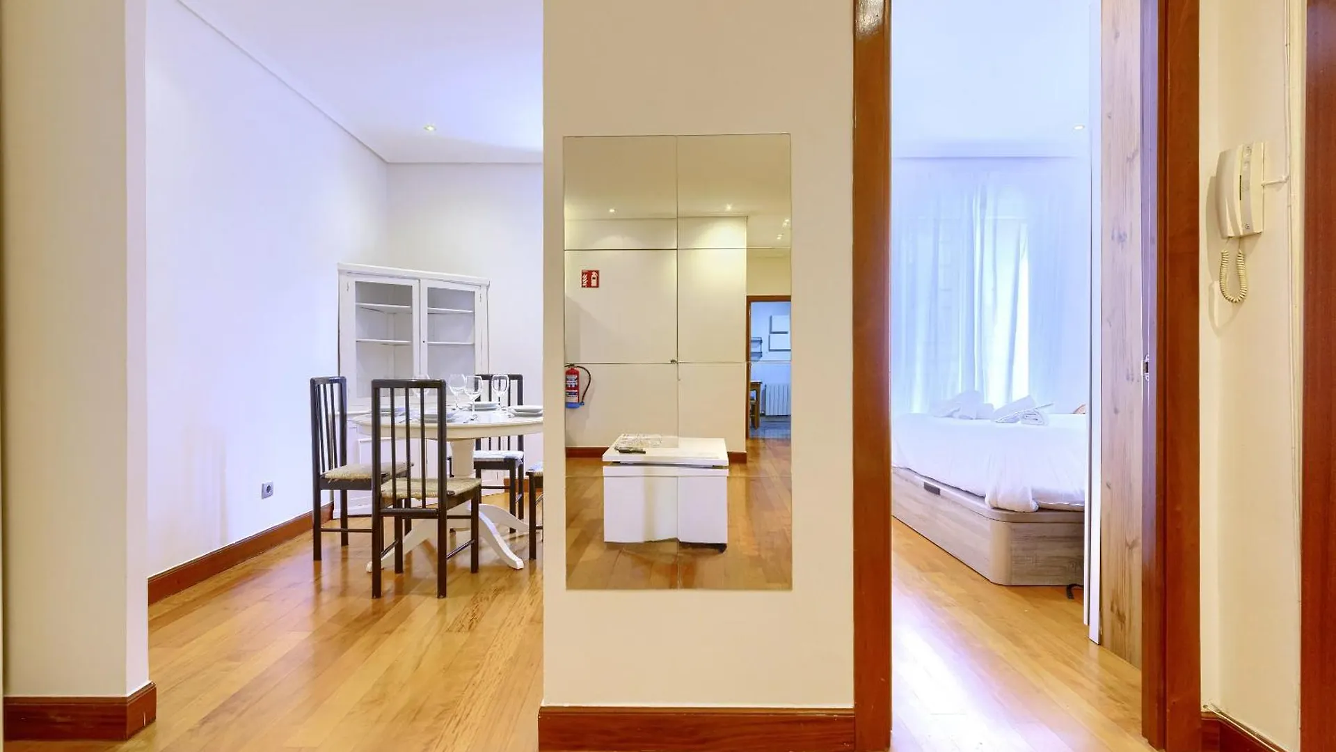 Ayuntamiento Cerca Del Casco Viejo & Parking Apartment Bilbao