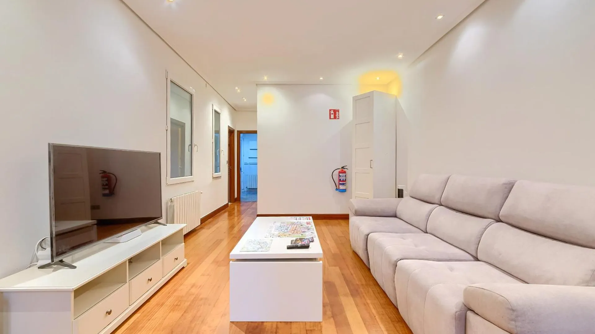 Ayuntamiento Cerca Del Casco Viejo & Parking Apartment Bilbao
